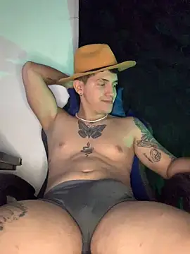 Aangelhot online show from January 6, 2025, 4:58 am