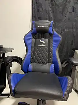 Aangelhot online show from February 3, 2025, 11:15 pm