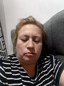 MonyCassius online show from April 10, 2026, 1:33 am