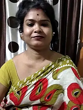 yoursweety09 online show from October 11, 2025, 11:58 pm
