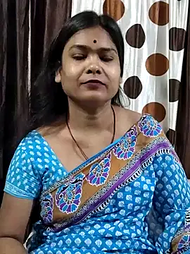 yoursweety09 online show from April 17, 2026, 12:02 am