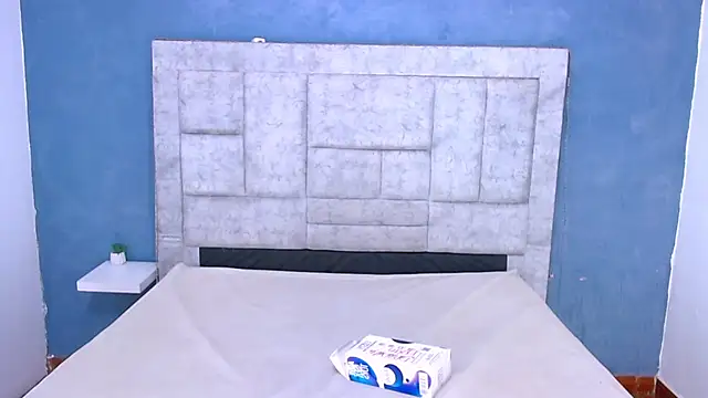 Eban Dustan online show from December 3, 2024, 7:55 pm