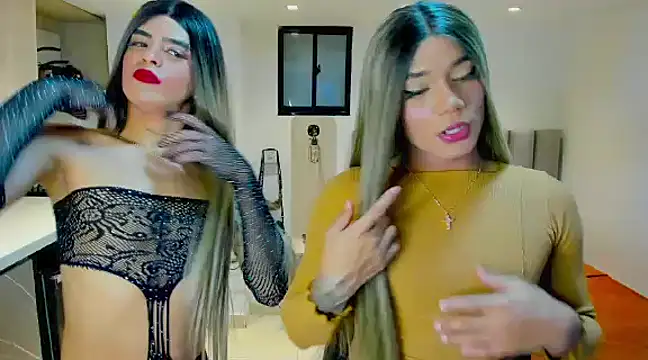 Snapshot of selfsuck_trans chatting on December 10, 2024, 5:11 pm selfsuck trans online show from December 10, 2024, 5:11 pm