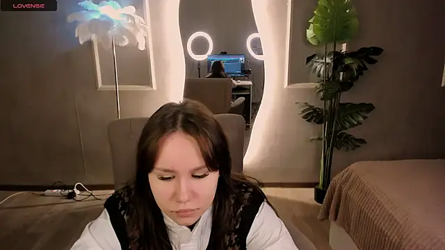 Alisia Mars online show from October 12, 2025, 5:28 am