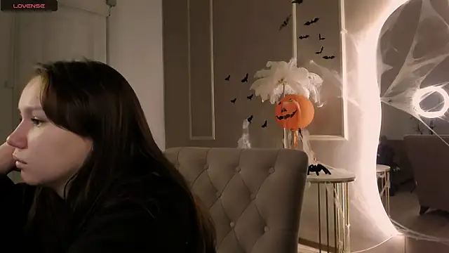 Alisia Mars online show from October 22, 2025, 5:41 am