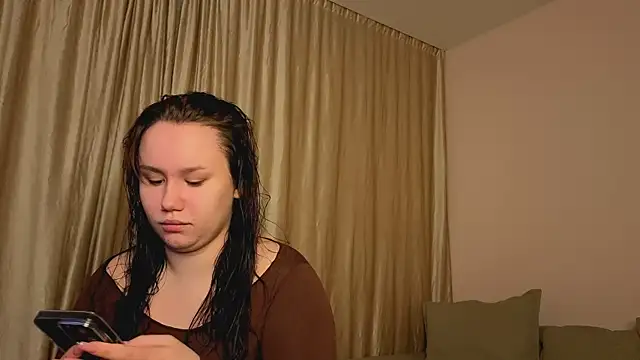 Alisia Mars online show from November 15, 2025, 4:32 am