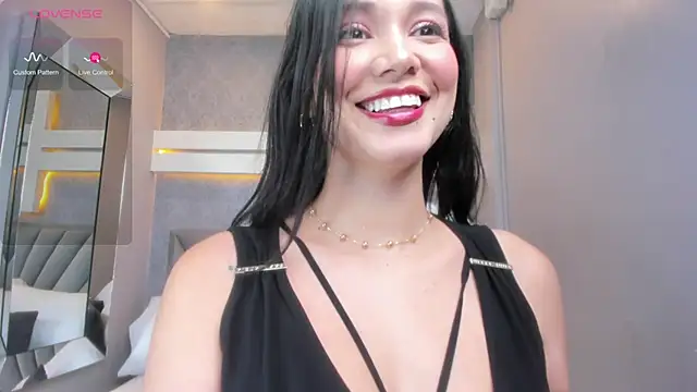 JessicaMilan online show from February 26, 2025, 4:03 am