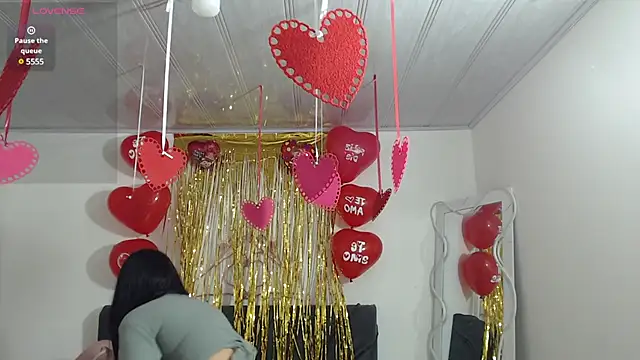 Laylafoxy tay online show from February 15, 2025, 3:20 am