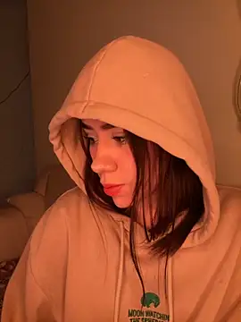 Im Valen Cute online show from October 1, 2025, 12:49 am