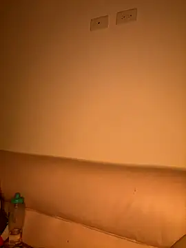 Im Valen Cute online show from October 4, 2025, 2:31 am