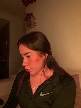 Im Valen Cute online show from April 30, 2026, 3:46 am