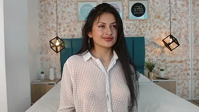 July gh online show from February 7, 2025, 8:20 pm