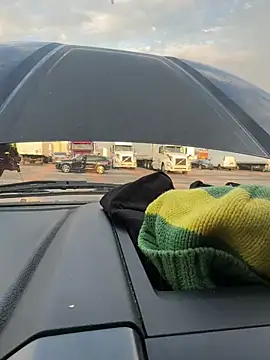 KBD85 online show from September 21, 2025, 10:55 pm