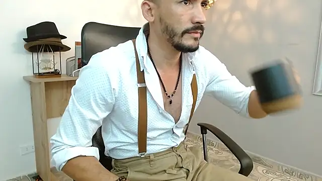 Reiko 85  online show from February 14, 2025, 10:04 pm