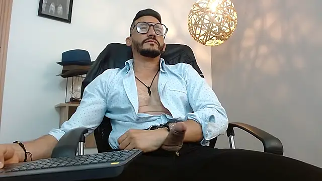 Reiko 85  online show from February 22, 2025, 10:42 pm