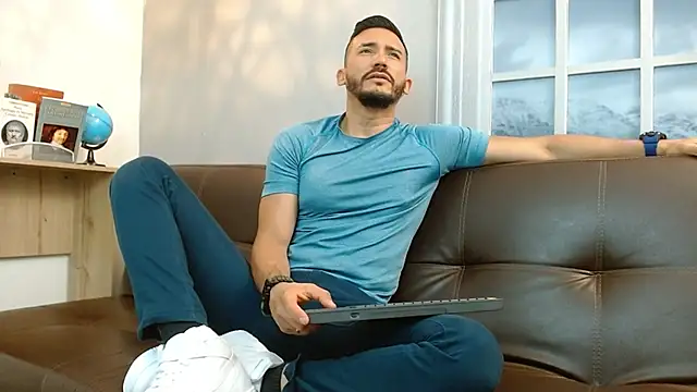 Reiko 85  online show from March 10, 2025, 10:45 pm