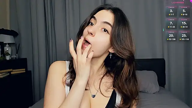 DracosMoon online show from October 16, 2025, 7:09 am