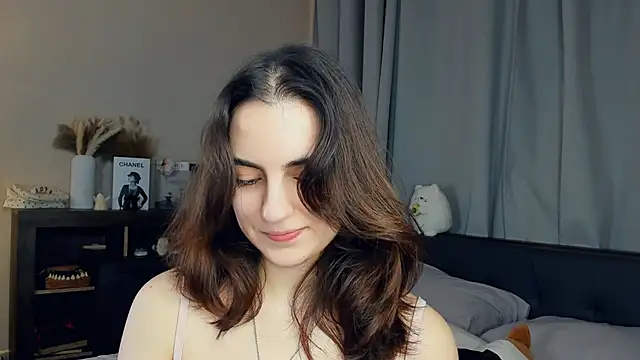 DracosMoon online show from November 11, 2025, 7:08 am