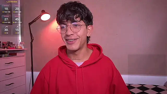 teobowny  online show from September 25, 2025, 1:15 pm