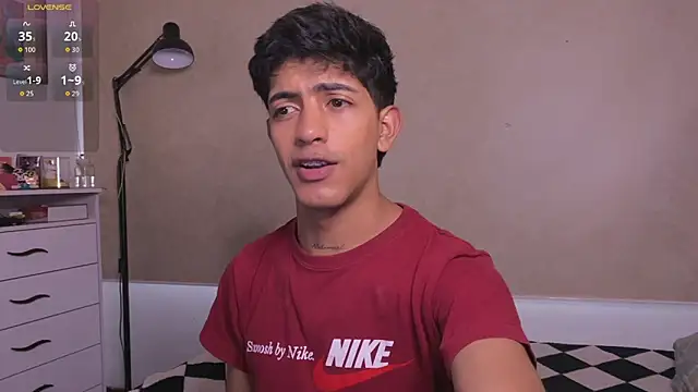 teobowny  online show from November 15, 2025, 9:21 pm