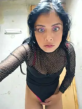 Vanessagirld online show from January 12, 2026, 3:56 am