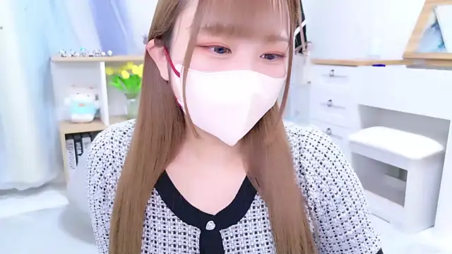 MAIKA pyon online show from September 25, 2025, 9:29 pm