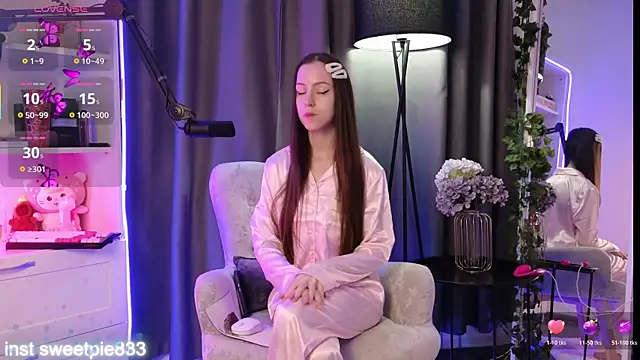 Snapshot of Anal_Girl_ chatting on March 25, 2026, 4:35 pm Anal Girl online show from March 25, 2026, 4:35 pm