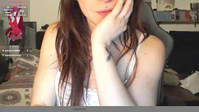 complicata mente online show from January 7, 2025, 10:08 pm