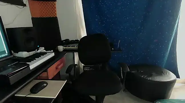 Snapshot of patrik_tattoo_ chatting on January 22, 2025, 3:29 pm patrik tattoo online show from January 22, 2025, 3:29 pm