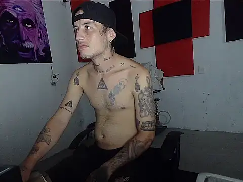 patrik tattoo  online show from April 20, 2026, 5:21 am