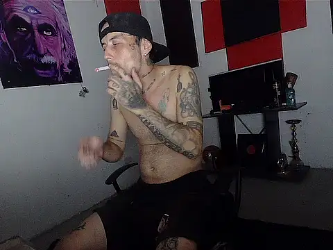patrik tattoo  online show from May 1, 2026, 6:18 am