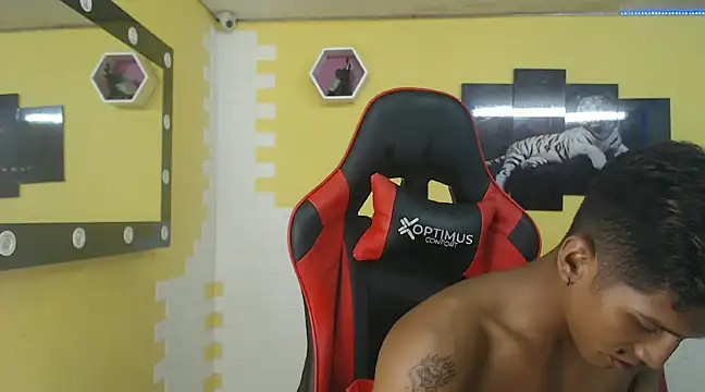 mau elixxx online show from January 5, 2025, 6:56 am