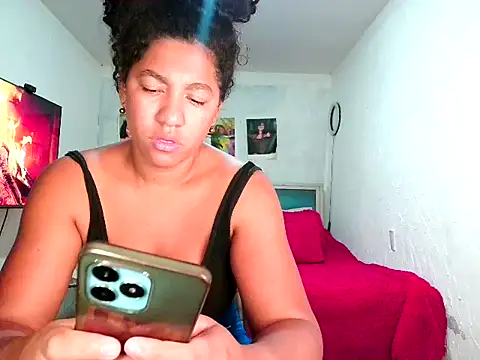 bellacrespalatina online show from April 14, 2026, 6:03 pm