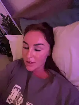 Ellieprincess online show from December 8, 2024, 3:13 pm