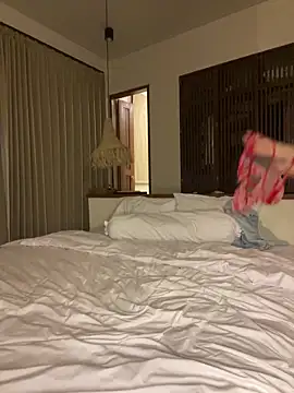 Ellieprincess online show from December 21, 2024, 12:59 pm