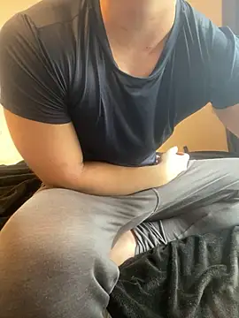 YU-KI00 online show from March 18, 2026, 3:42 am