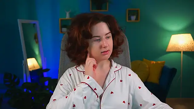 AnnTerry  online show from February 11, 2025, 8:26 am