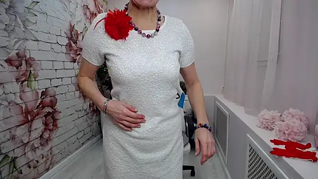 Snapshot of Cutie_Asya chatting on February 5, 2025, 5:09 am Cutie Asya online show from February 5, 2025, 5:09 am