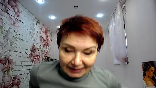 Snapshot of Cutie_Asya chatting on November 4, 2025, 4:22 am Cutie Asya online show from November 4, 2025, 4:22 am