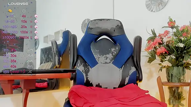  Sophia 16 online show from December 12, 2024, 10:09 pm