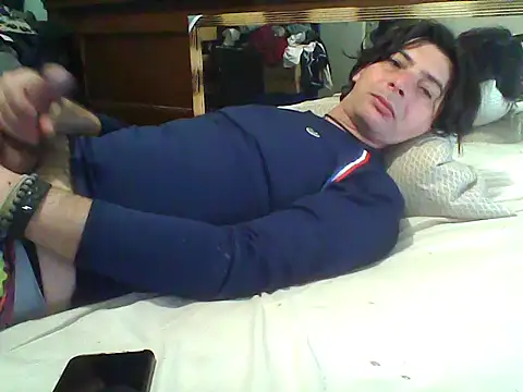 frank32love online show from February 13, 2026, 4:03 pm