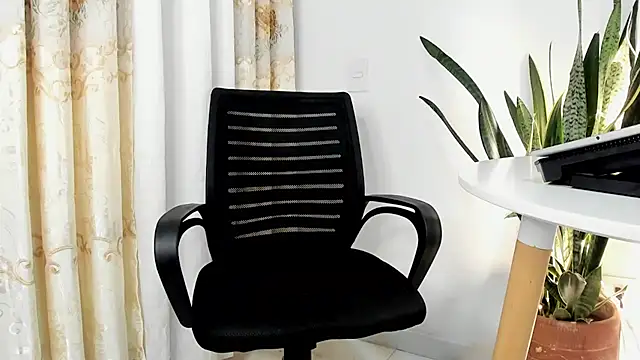 JuanDiegoKing online show from November 15, 2025, 12:19 am