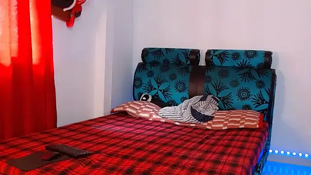 carolanyi online show from February 22, 2026, 7:12 pm