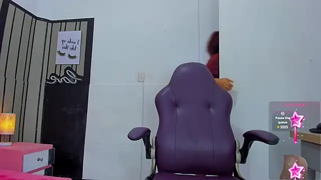 Snapshot of Brithanyslim chatting on January 21, 2025, 11:34 pm Brithanyslim online show from January 21, 2025, 11:34 pm