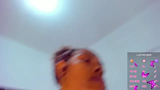 Snapshot of Brithanyslim chatting on February 3, 2025, 7:52 pm Brithanyslim online show from February 3, 2025, 7:52 pm