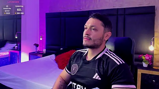 JossAckland online show from February 8, 2025, 11:44 am