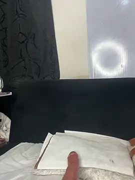 chiquimaturesexy online show from March 31, 2026, 9:26 pm