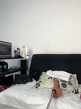 chiquimaturesexy online show from June 6, 2026, 9:41 pm