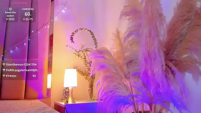 VICTORIA RASH online show from January 15, 2025, 9:51 pm