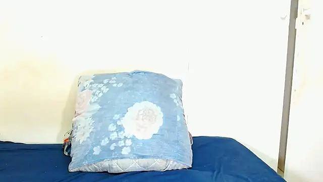 Snapshot of xSpicyQueen8x chatting on January 10, 2025, 12:59 am xSpicyQueen8x online show from January 10, 2025, 12:59 am